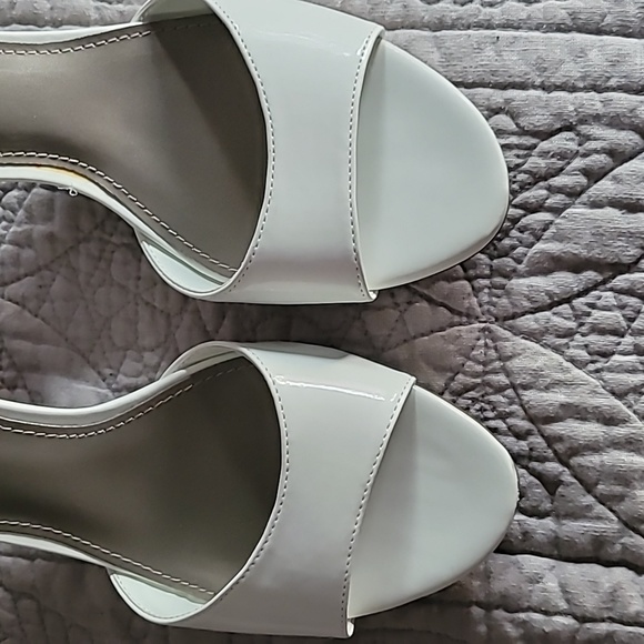 Worthington Kitten heel sandals 9.5 - Picture 3 of 3